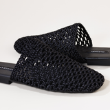 YACE SLIDES IN BLACK