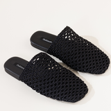 YACE SLIDES IN BLACK