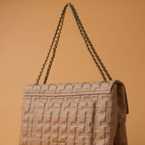 ZOYA FLAP BAG IN NUDE (XL)