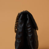 ZOYA FLAP BAG IN BLACK (MEDIUM)