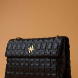 ZOYA FLAP BAG IN BLACK (XL)