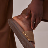 DECA SLIDES IN BROWN