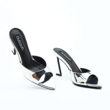 PEARL HEELS IN SILVER