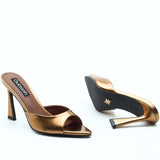 PEARL HEELS IN BRONZE