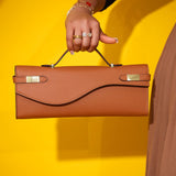 CURT PURSE IN TOFFEE